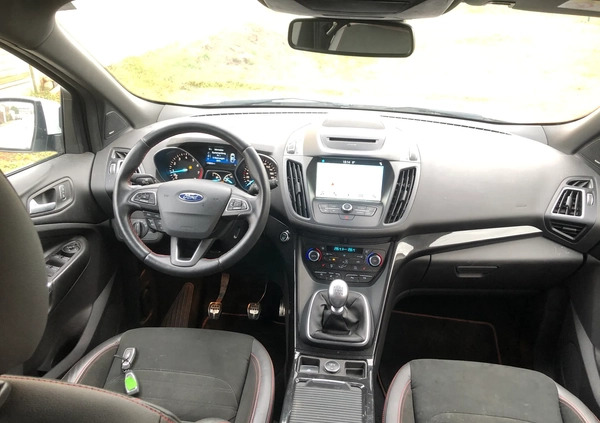 Ford Kuga cena 69800 przebieg: 79000, rok produkcji 2019 z Miechów małe 67